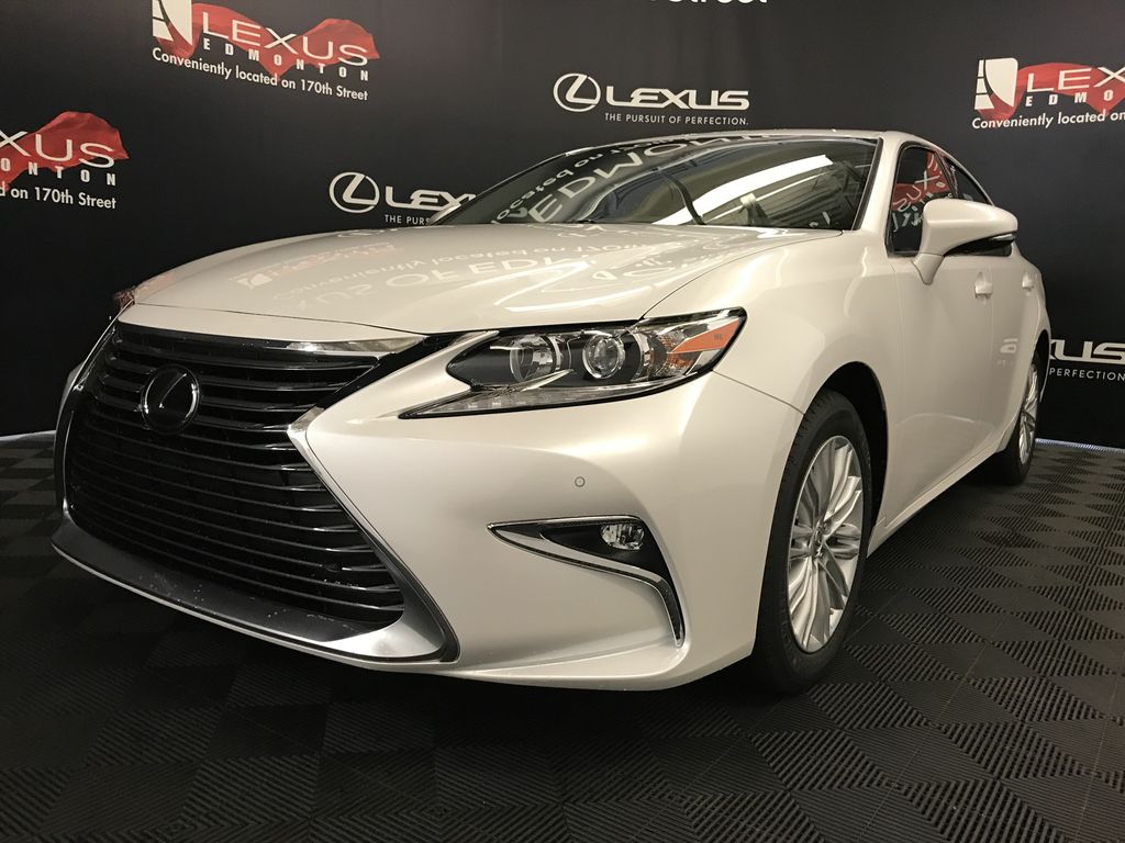 edmonton shoes custom UNIT 350 ES Owned STANDARD DEMO Pre  Lexus PACKAGE 4 2018